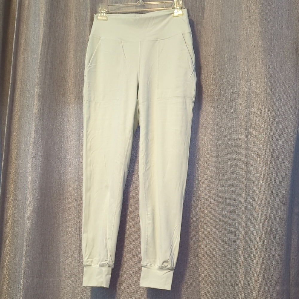 Savvi Women's Light Green/mint Pants